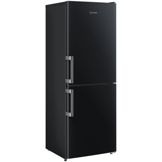 Freestanding Fridge Freezer