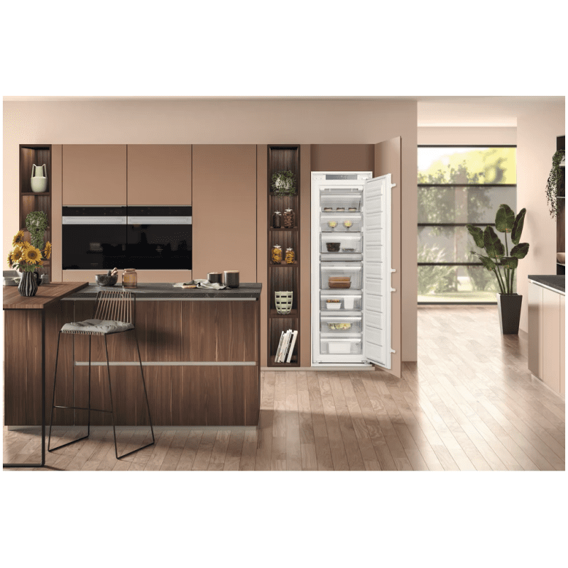 No Frost Tall Integrated Tall Freezer - 54CM - 209L - Image 3