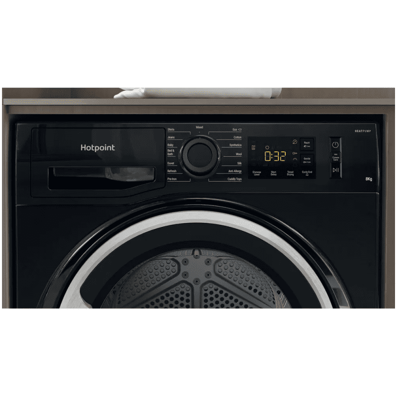 Hotpoint Crease Care 8kg Heat Pump Tumble Dryer - Image 2