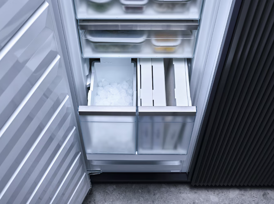 Miele Built-in freezer, 178 cm niche height with IceMaker, NoFrost and 8 freezer drawers - Image 2